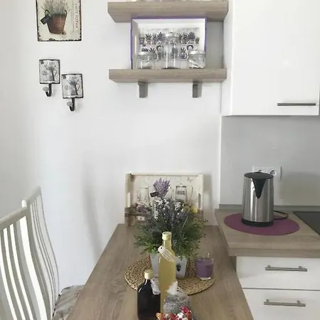 Appartement With Parking Space Njivice, Krk - 16244
