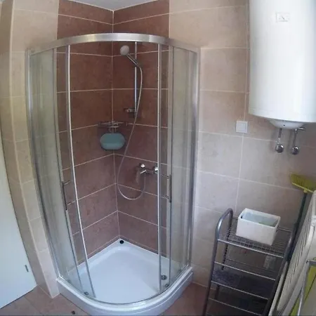 Апартаменты With Parking Space Njivice, Krk - 16244